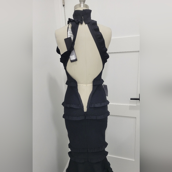 Elliatt Women's Theatrical Fitted Black Maxi Gown Elegant Black Ruffle Dress XS - Picture 12 of 15